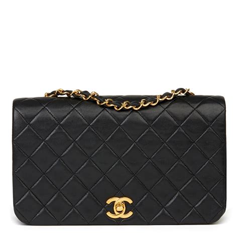 1990 chanel classic flap